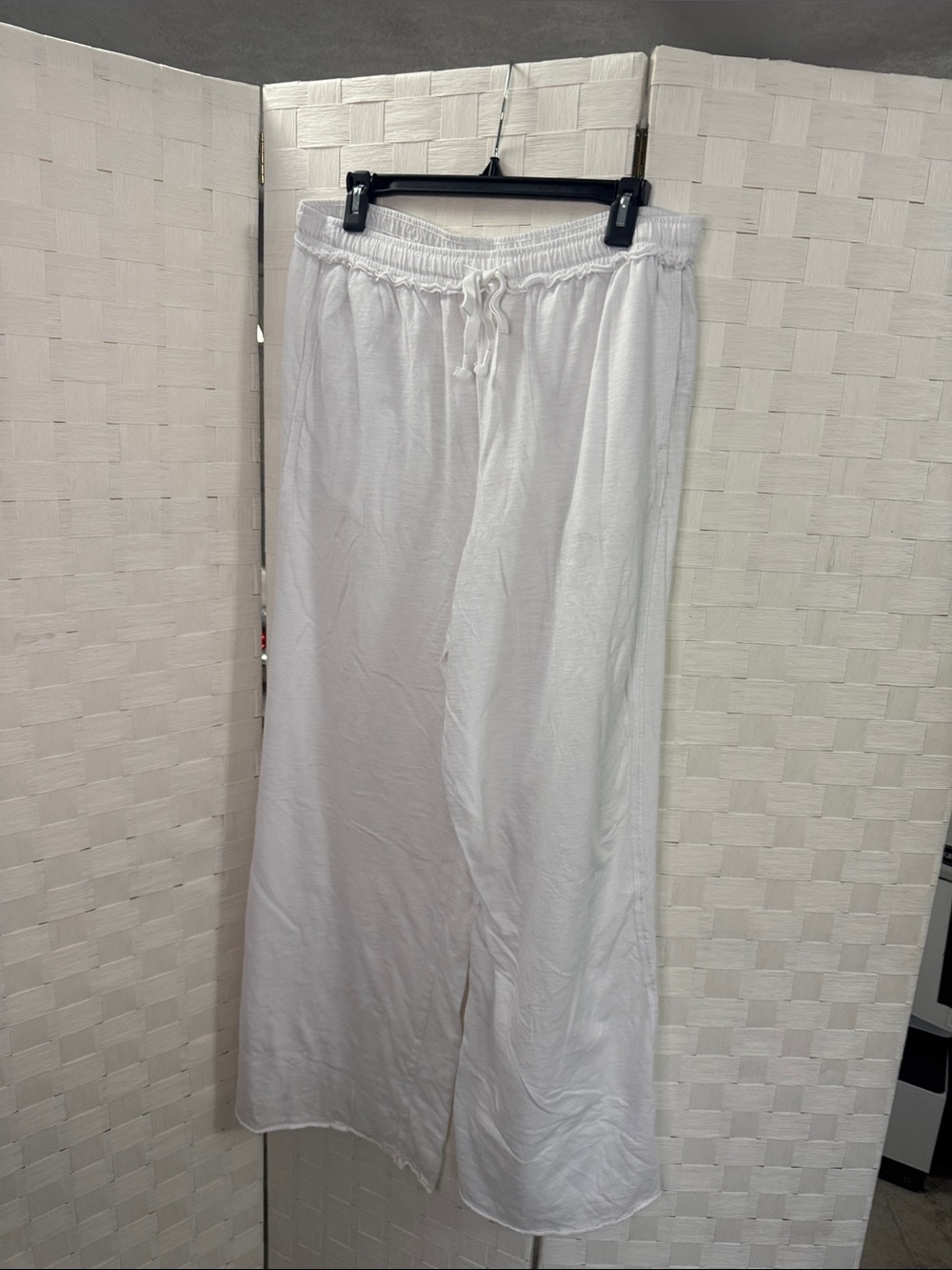 aerie Long  White Drawstring Lounge  wide keg  raw hem